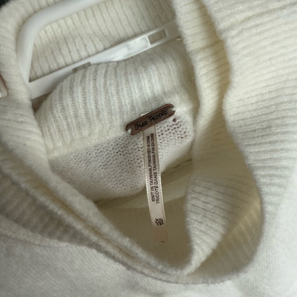 Free People Cream Ribbed Knit Top - Picture 2 of 2